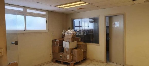 Gewerbliche Immobilie in Esplugues de Llobregat, Spain 525m², Nr. 161211 10