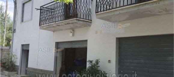 Villa de 6 habitaciónes en Casoli, Italy No. 183930 17