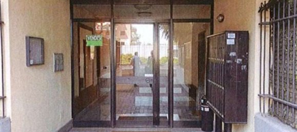 2 rooms Apartment in Fiumicino, Italy No. 189980 3