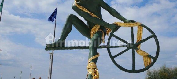 3 غرف نوم فيلا في Forte dei Marmi, Italy رقم 129540 25