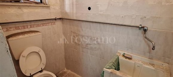21m² Commercial property in Catania, Italy No. 298849 5