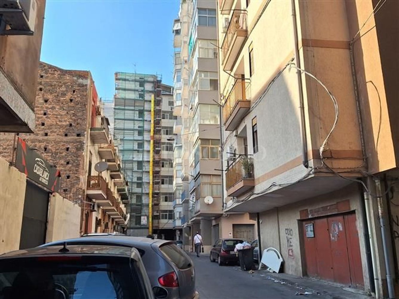 21m² Commercial property in Catania, Italy No. 298849