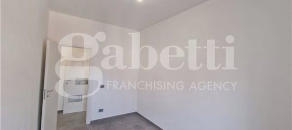 3 bedrooms Apartment in Isernia, Italy No. 29124 12