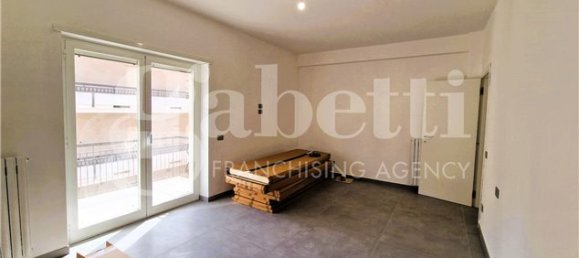 3 bedrooms Apartment in Isernia, Italy No. 29124 20