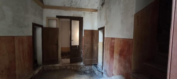 Edificio de 15 habitaciónes en Ruffano, Italy No. 235599 9