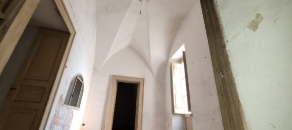 Edificio de 15 habitaciónes en Ruffano, Italy No. 235599 7