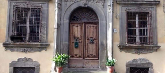4 bedrooms Apartment in Pescia, Italy No. 179 2