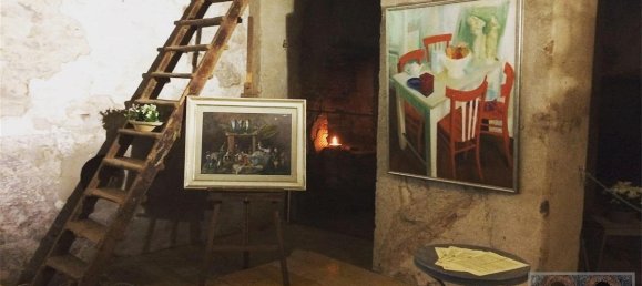 4 bedrooms Apartment in Pescia, Italy No. 179 3