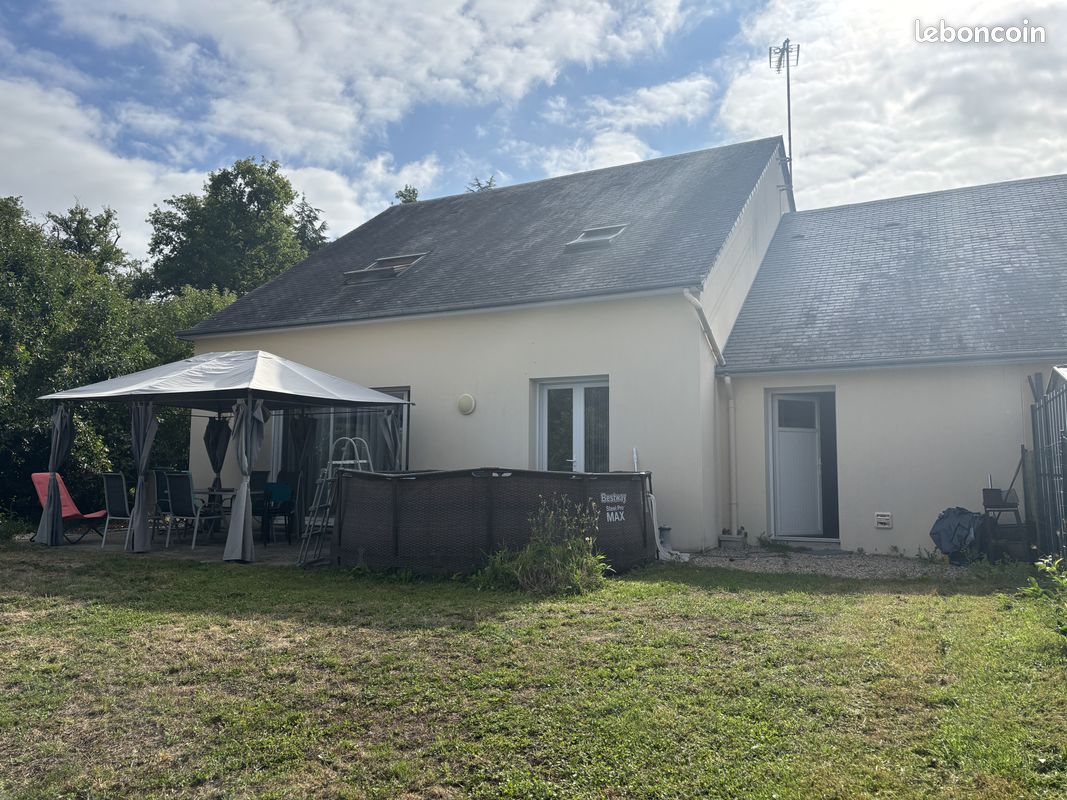 5 bedrooms House in Le Lion-d'Angers, France No. 343106