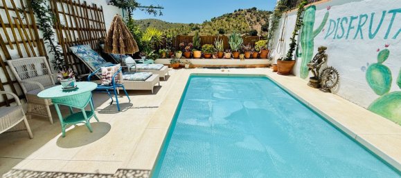 2 bedrooms House in Malaga, Spain No. 143226 5