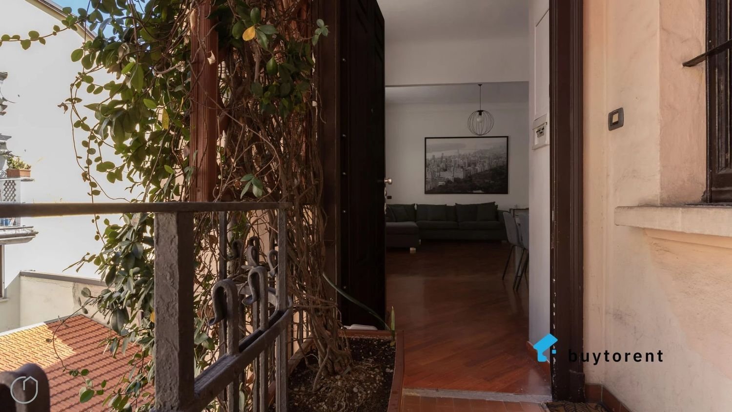 2 rooms Apartment in Milan, Italy No. 314209
