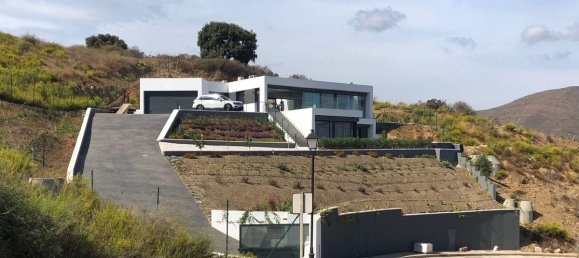 4 bedrooms Villa in Mijas, Spain No. 270308 12