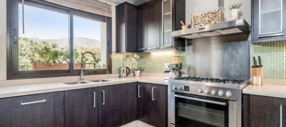 3 غرف نوم فيلا في Estepona, Spain رقم 52298 49