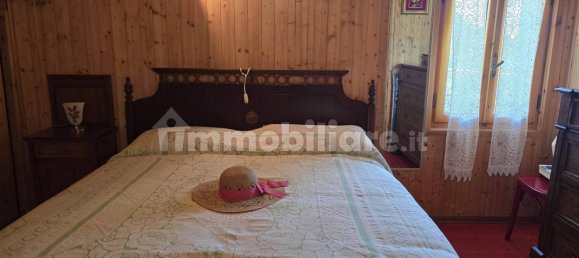 4 bedrooms House in Pievepelago, Italy No. 340688 12