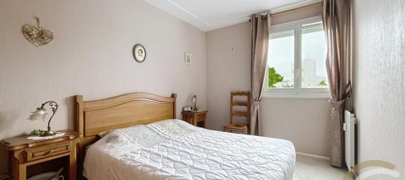 2 bedrooms Apartment in Canteleu, France No. 357385 4