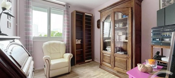 2 bedrooms Apartment in Canteleu, France No. 357385 7