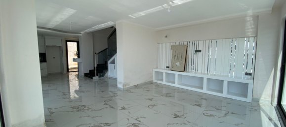 Villa 3+1 in Tepe, Turkey No. 18004 3