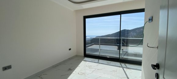 Villa 3+1 in Tepe, Turkey No. 18004 12