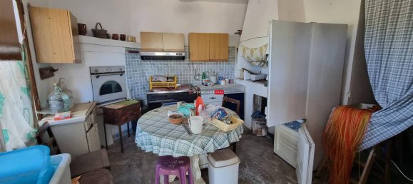4 rooms House in Locorotondo, Italy No. 163978 9