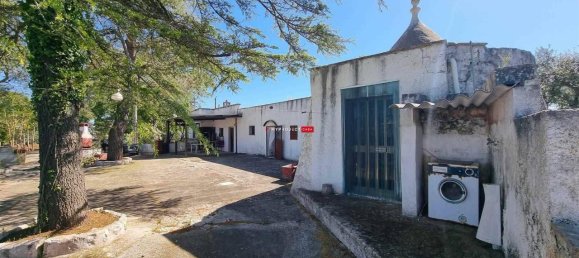 4 rooms House in Locorotondo, Italy No. 163978 15