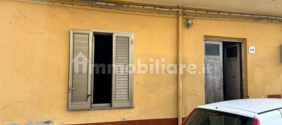 3 bedrooms Apartment in Barcellona Pozzo di Gotto, Italy No. 66839 2