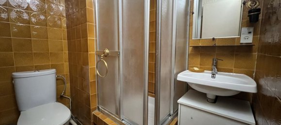 3 bedrooms Apartment in Yvelines, France No. 124602 8