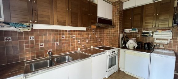 3 bedrooms Apartment in Yvelines, France No. 124602 7