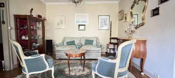 3 bedrooms Apartment in Yvelines, France No. 124602 5