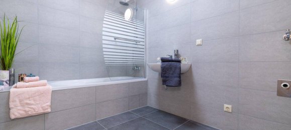 3 rooms Apartment in Schwechat, Austria No. 206116 8