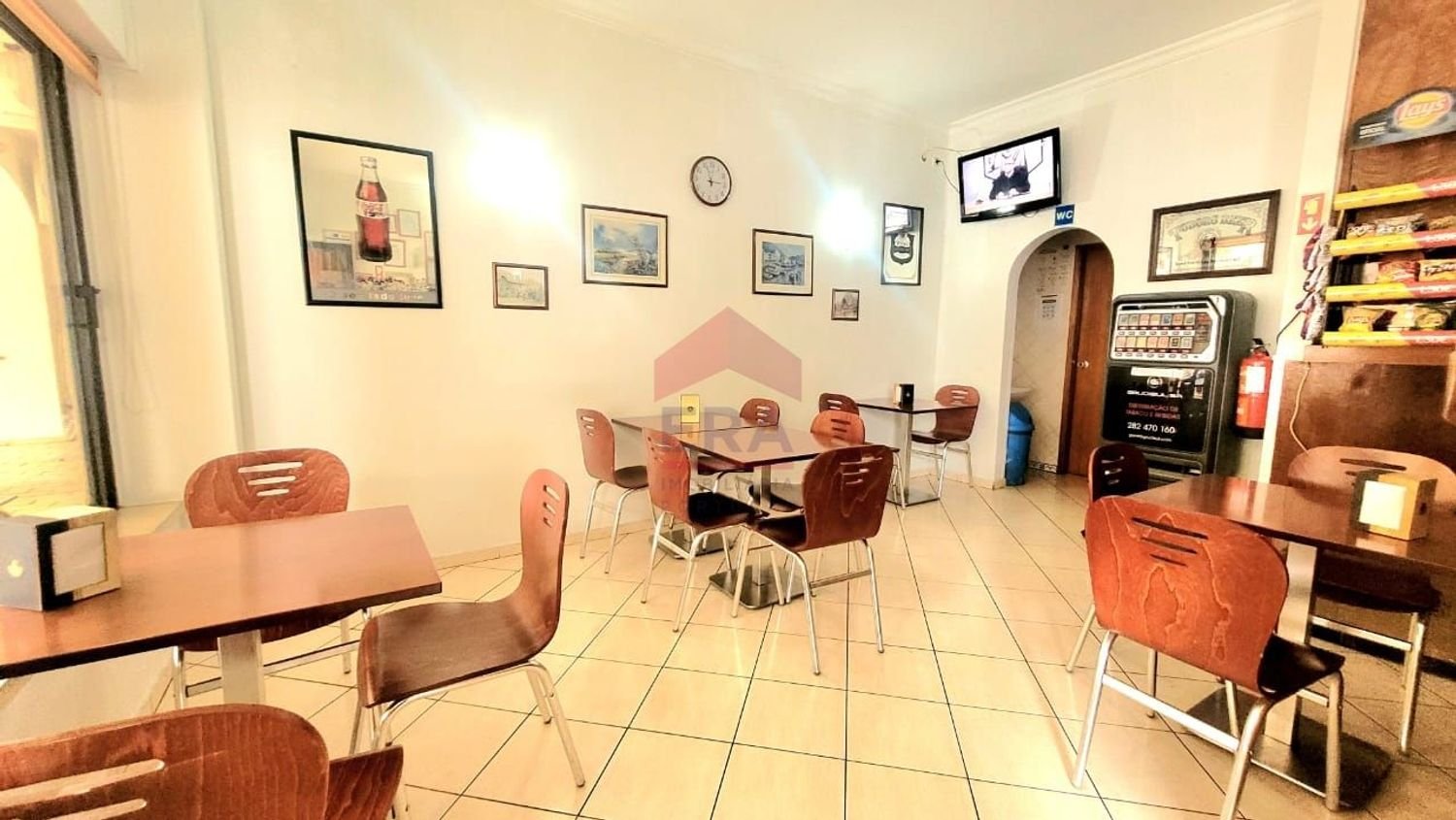 Propriété commerciale à Albufeira, Portugal 36m² No. 271778