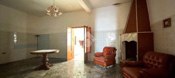 3 bedrooms House in Mesagne, Italy No. 52527 9