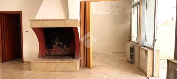 3 bedrooms House in Mesagne, Italy No. 52527 3