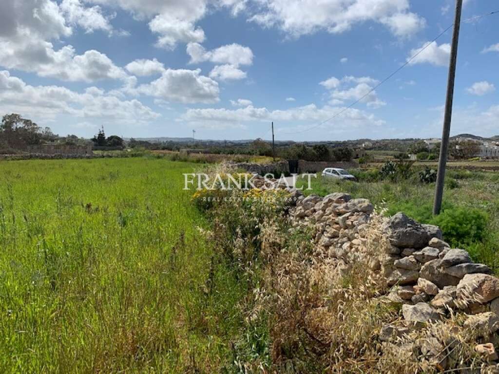 Terreno en Bahar ic-Caghaq, Malta 1978 m² No. 13623