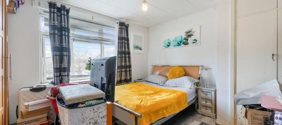 3 bedrooms Apartment in London, United Kingdom No. 9877 11