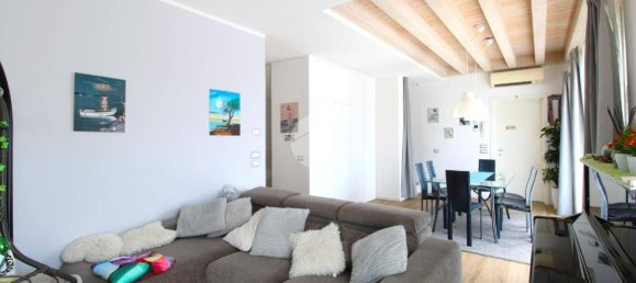 3 غرف نوم فيلا في Albignasego, Italy رقم 270920 23