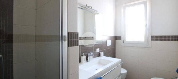 3 غرف نوم فيلا في Albignasego, Italy رقم 270920 16