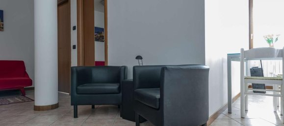 Квартира с 2 комнатами в Роветта, Италия № 155641 6