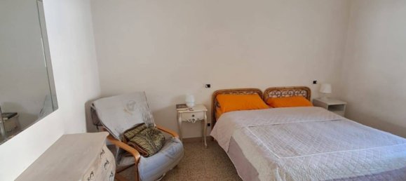 4 bedrooms House in Viareggio, Italy No. 16051 25