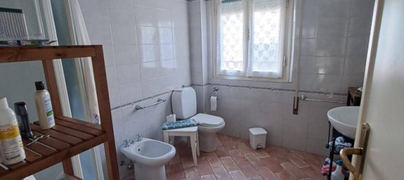 4 bedrooms House in Viareggio, Italy No. 16051 19