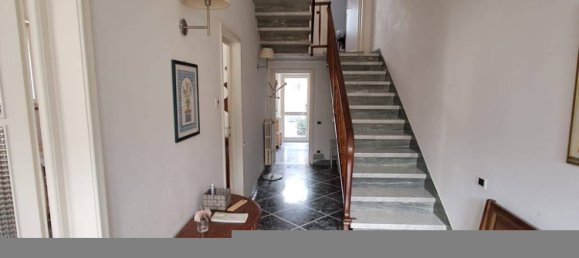 4 bedrooms House in Viareggio, Italy No. 16051 14