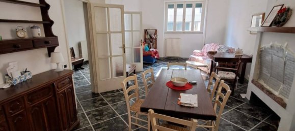 4 bedrooms House in Viareggio, Italy No. 16051 8