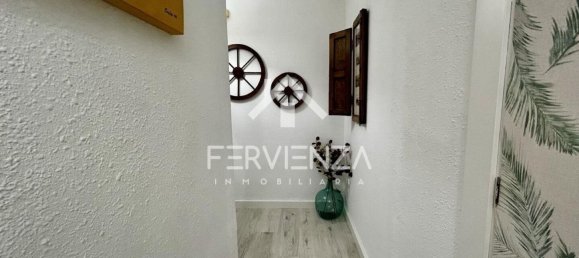 Apartamento de 2 dormitorios en Oviedo, Spain No. 162780 3