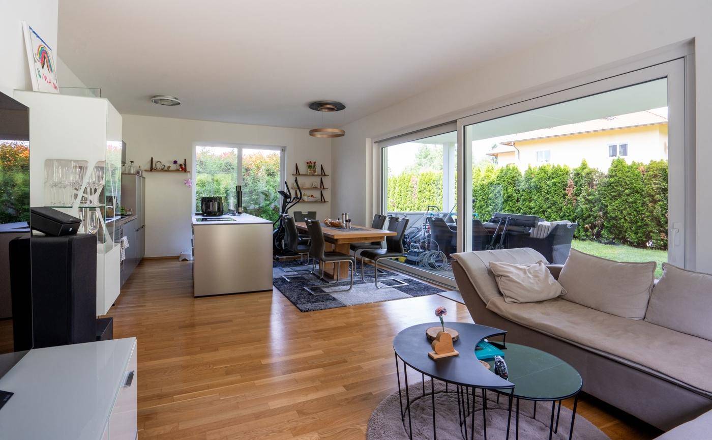 Квартира с 2 спальнями в Мария Вёрт, Австрия № 179966