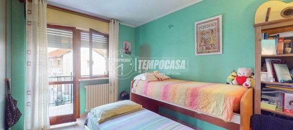 2 rooms Apartment in Turin, Italy No. 276024 3