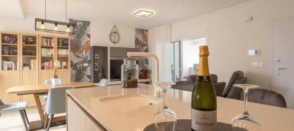 2 bedrooms Penthouse in San Miguel de Salinas, Spain No. 177311 3