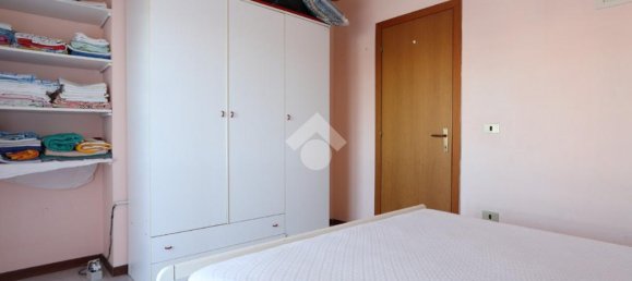 2 bedrooms Apartment in Martinsicuro, Italy No. 318063 11