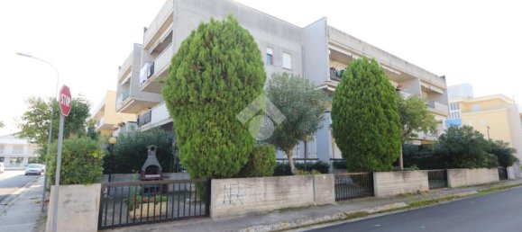 2 bedrooms Apartment in Martinsicuro, Italy No. 318063 15