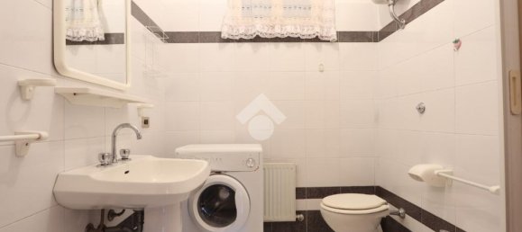 2 bedrooms Apartment in Martinsicuro, Italy No. 318063 14