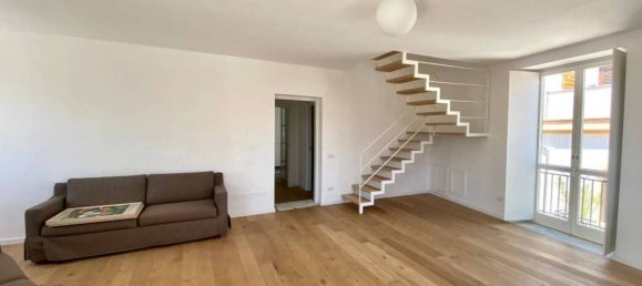 3 bedrooms Apartment in Palermo, Italy No. 68419 9