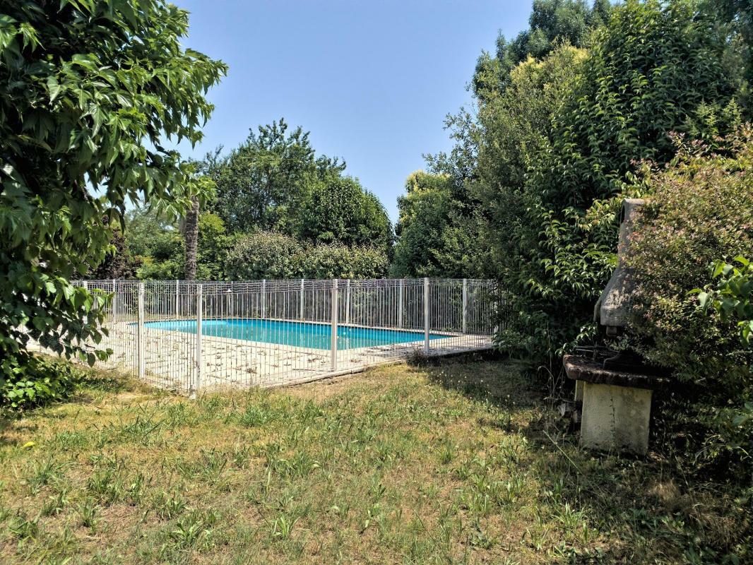 3 غرف نوم منزل في Montussan, France رقم 195010